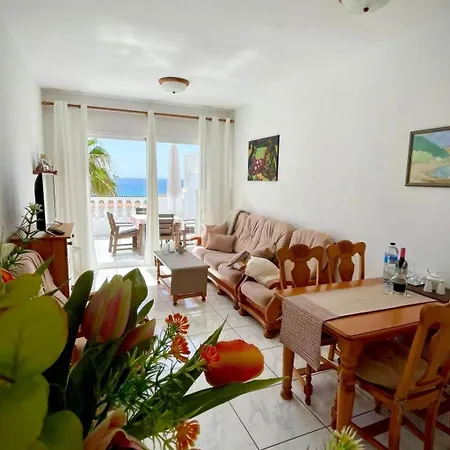 Iwona Mit Meerblick By Interhome
