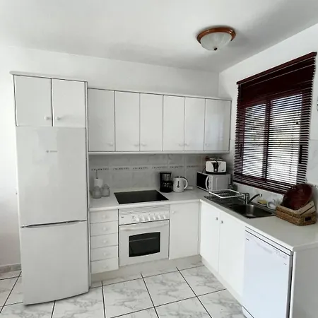 Iwona Mit Meerblick By Interhome Appartement
